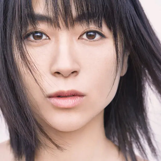 宇多田光 Utada Hikaru - 初恋 Hatsukoi 2LP / 黑膠
